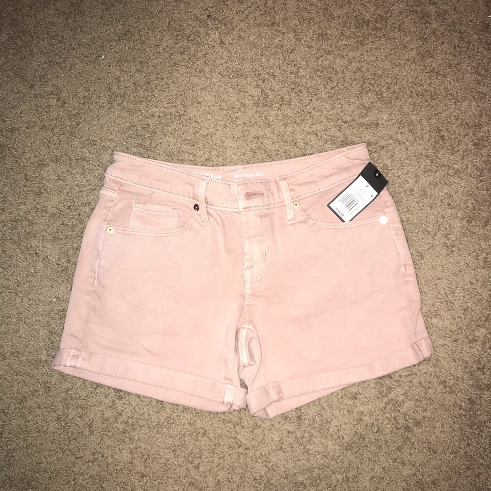Pink high waisted shorts